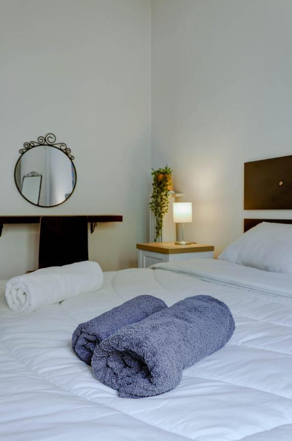 Sunny All Day Apartment Near Athens City Center Esterno foto